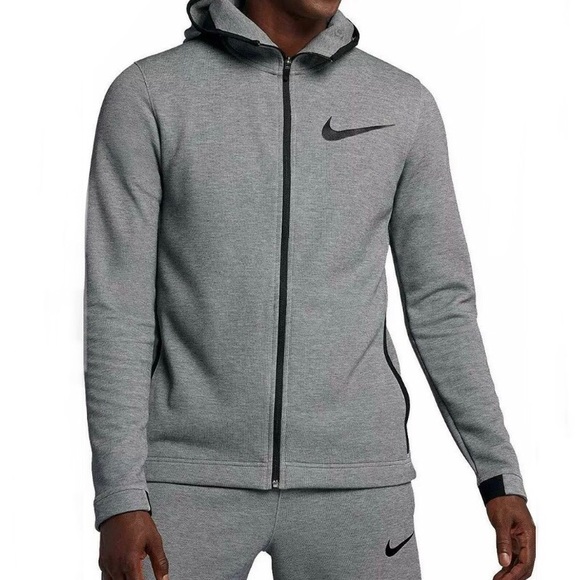 nike dry showtime hoodie